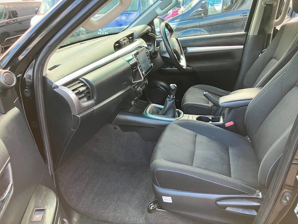 Used Toyota Hilux 2022 for sale - 76148465: Photo 9