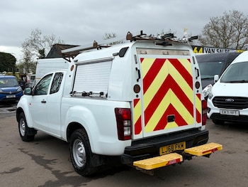 Used Isuzu D-Max 2018 for sale - 78140887: Photo