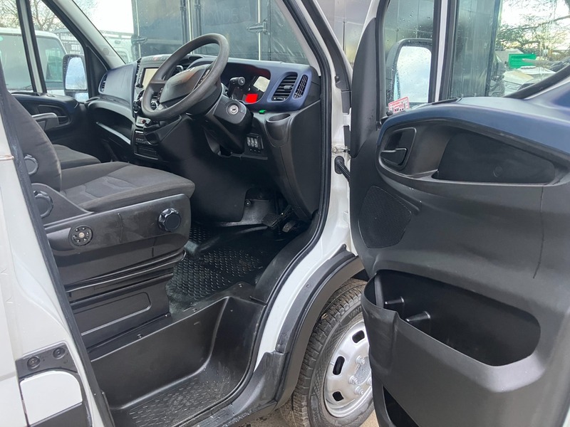 Used Iveco Daily 2018 for sale - 77880745: Photo 5