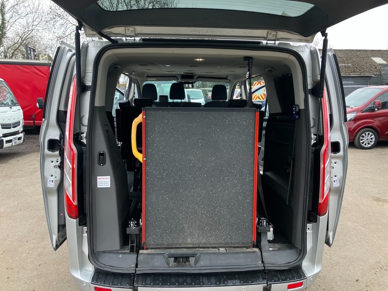 Used Ford Tourneo Custom 2018 for sale - 77792656: Photo 11