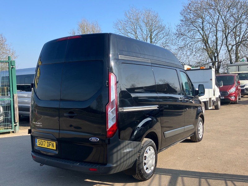 Used Ford Transit Custom 2017 for sale - 77792635: Photo 2