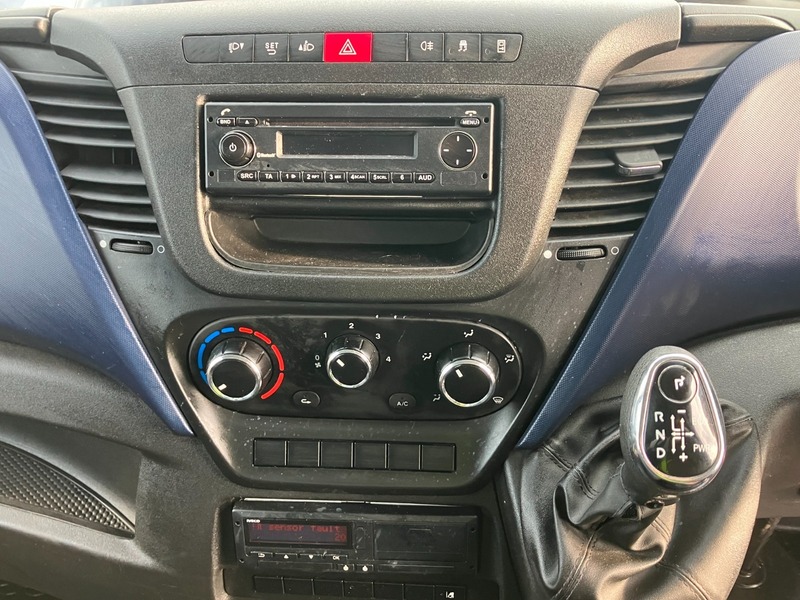 Used Iveco Daily 2018 for sale - 77720702: Photo 7