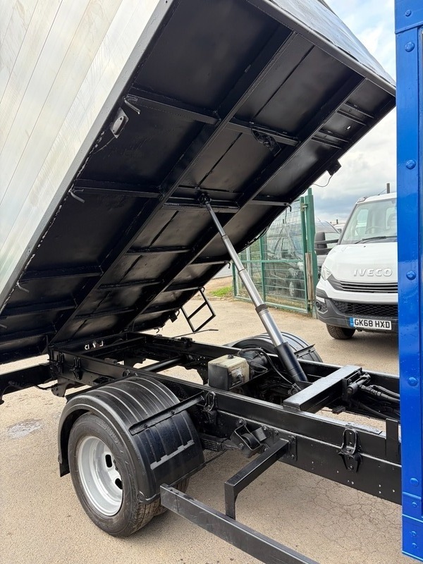 Used Iveco Daily 2015 for sale - 78140890: Photo 12