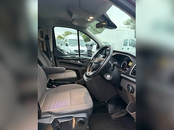 Used Ford Tourneo Custom 2021 for sale - 79586012: Photo