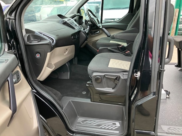 Used Ford Tourneo Custom 2018 for sale - 75676297: Photo 11