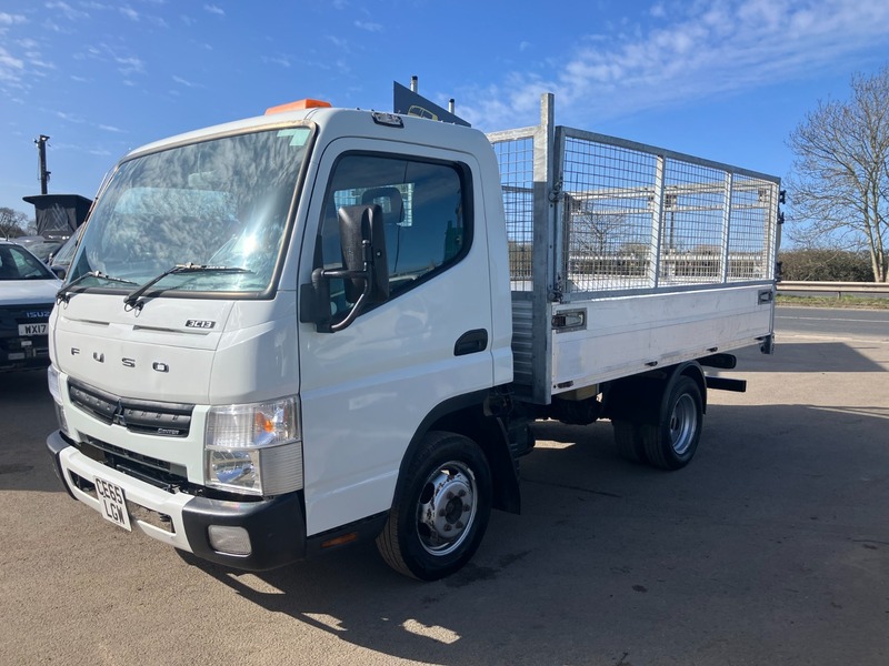Used Mitsubishi Canter 2015 for sale - 77749350: Photo 2