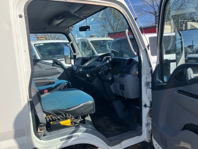 Used Mitsubishi Canter 2015 for sale - 77749350: Photo 5