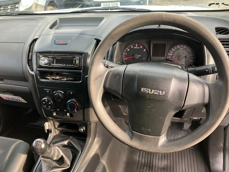 Used Isuzu D-Max 2015 for sale - 76357171: Photo 7