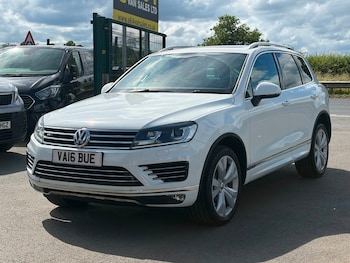 Used Volkswagen Touareg 2016 for sale - 78975829: Photo