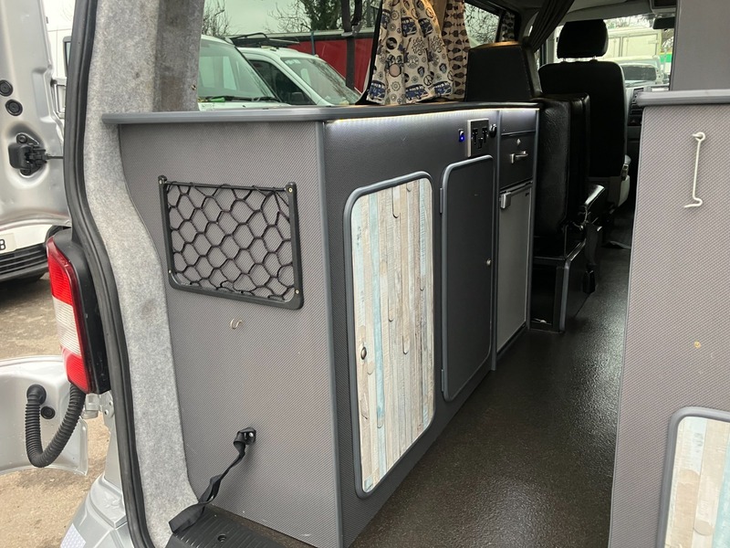 Used Volkswagen Transporter 2010 for sale - 77049142: Photo 24