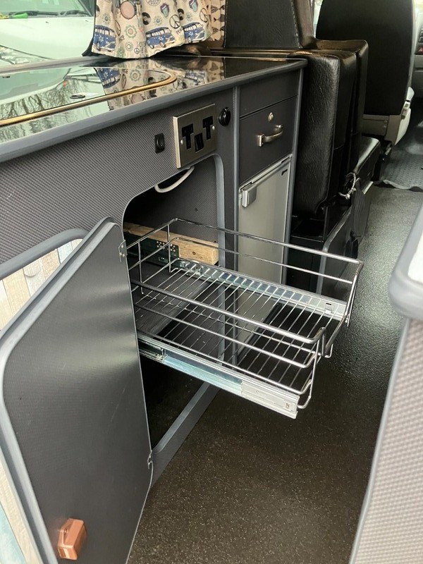 Used Volkswagen Transporter 2010 for sale - 77049142: Photo 29