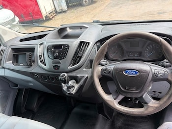 Used Ford Transit 2018 for sale - 78931732: Photo