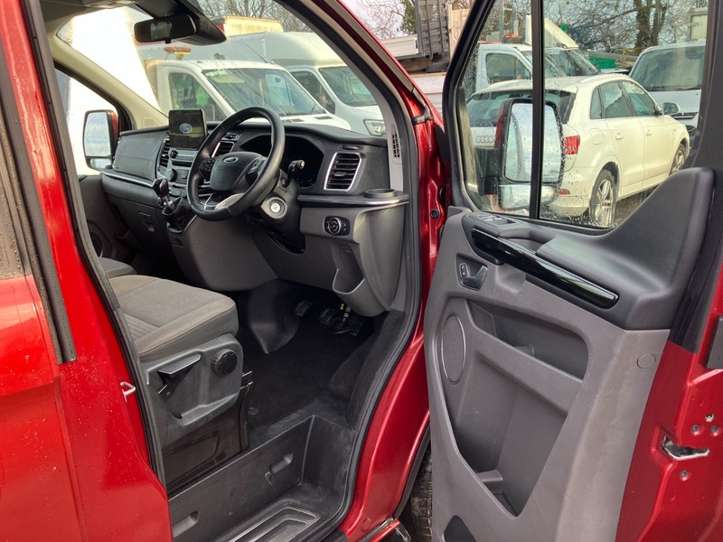 Used Ford Tourneo Custom 2020 for sale - 76974067: Photo 4