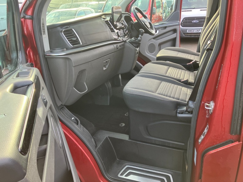 Used Ford Tourneo Custom 2020 for sale - 76974067: Photo 9