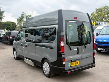 Used Vauxhall Vivaro 2017 for sale - 79696198: Photo