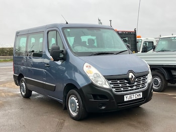 Used Renault Master 2017 for sale - 77906115: Photo