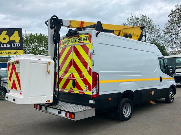 Used Iveco Daily 2017 for sale - 74684663: Photo 4