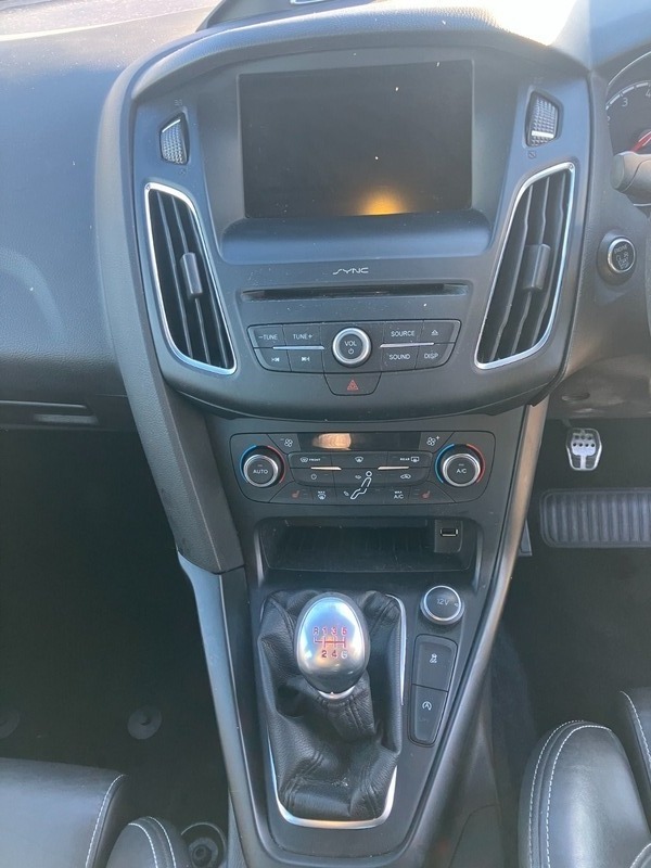 Used Ford Focus 2015 for sale - 76798938: Photo 10