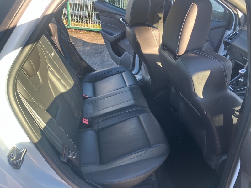 Used Ford Focus 2015 for sale - 76798938: Photo 15