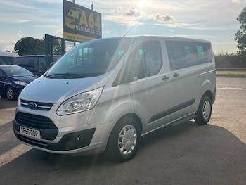 Used Ford Tourneo Custom 2017 for sale - 75753523: Photo