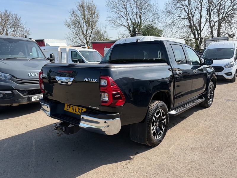 Used Toyota Hilux 2022 for sale - 78213165: Photo 4