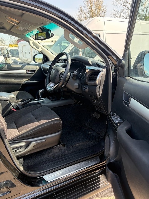 Used Toyota Hilux 2022 for sale - 78213165: Photo 5