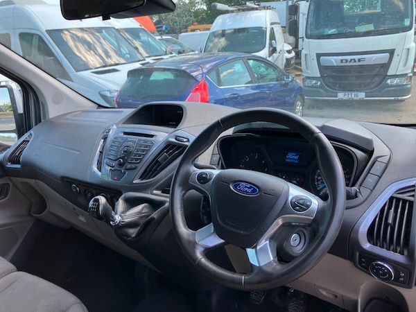 Used Ford Tourneo Custom 2018 for sale - 74708393: Photo 6