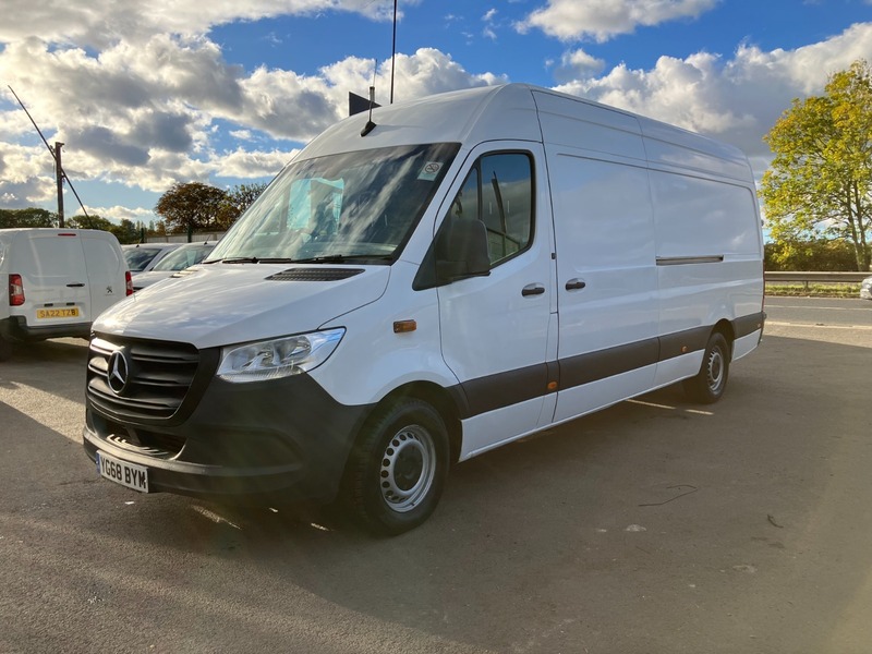 Used Mercedes-Benz Sprinter 2018 for sale - 76376406: Photo 2
