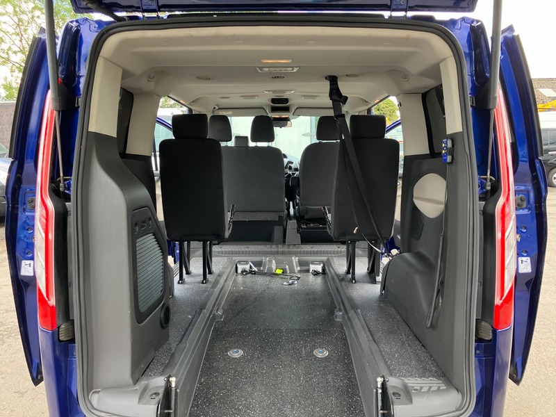 Used Ford Tourneo Custom 2018 for sale - 75953049: Photo 13