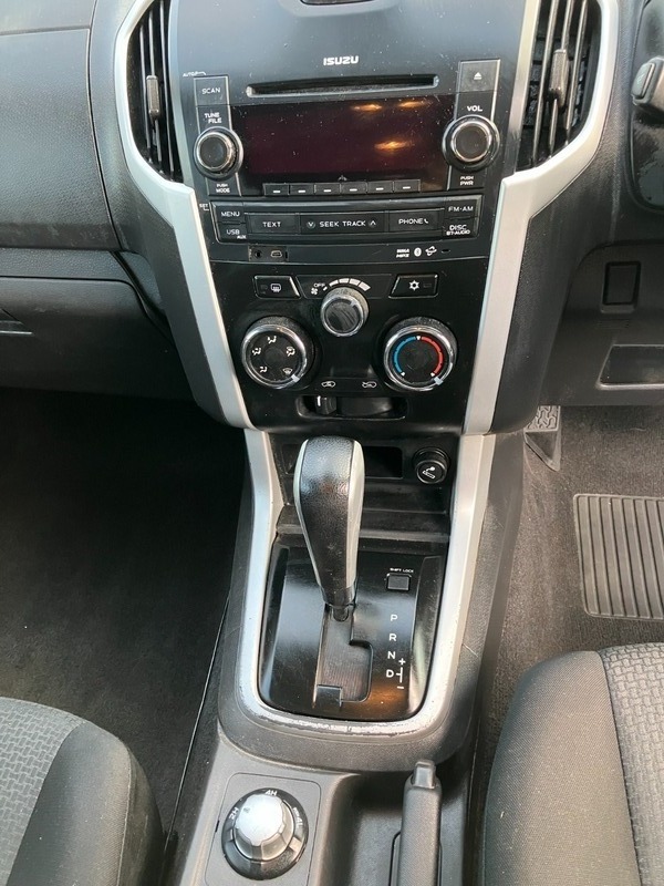 Used Isuzu D-Max 2017 for sale - 76863636: Photo 7