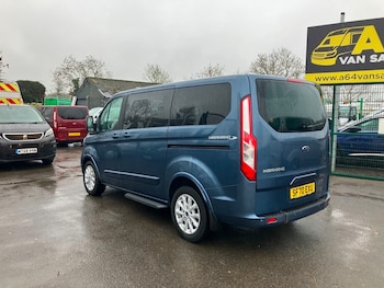 Used Ford Tourneo Custom 2020 for sale - 76855321: Photo