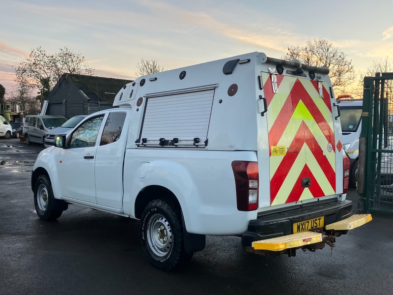 Used Isuzu D-Max 2017 for sale - 76934984: Photo 3