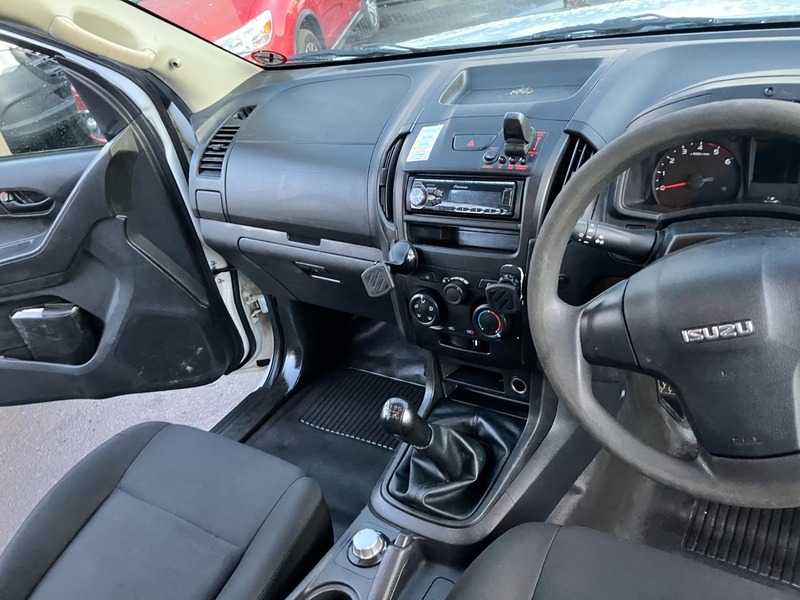 Used Isuzu D-Max 2017 for sale - 76934984: Photo 7