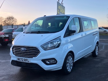 Used Ford Tourneo Custom 2022 for sale - 76798943: Photo