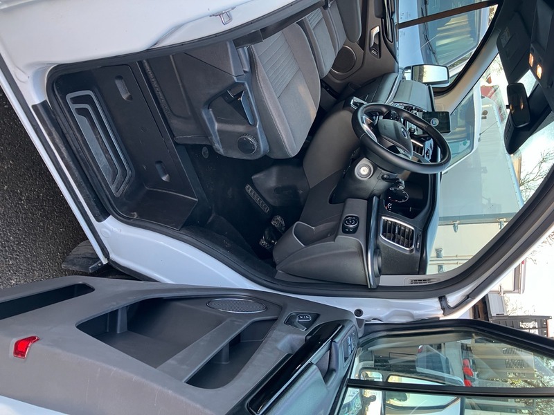 Used Ford Tourneo Custom 2022 for sale - 76798943: Photo 5