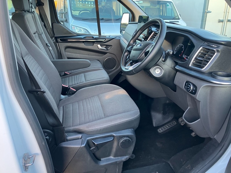 Used Ford Tourneo Custom 2022 for sale - 76798943: Photo 6