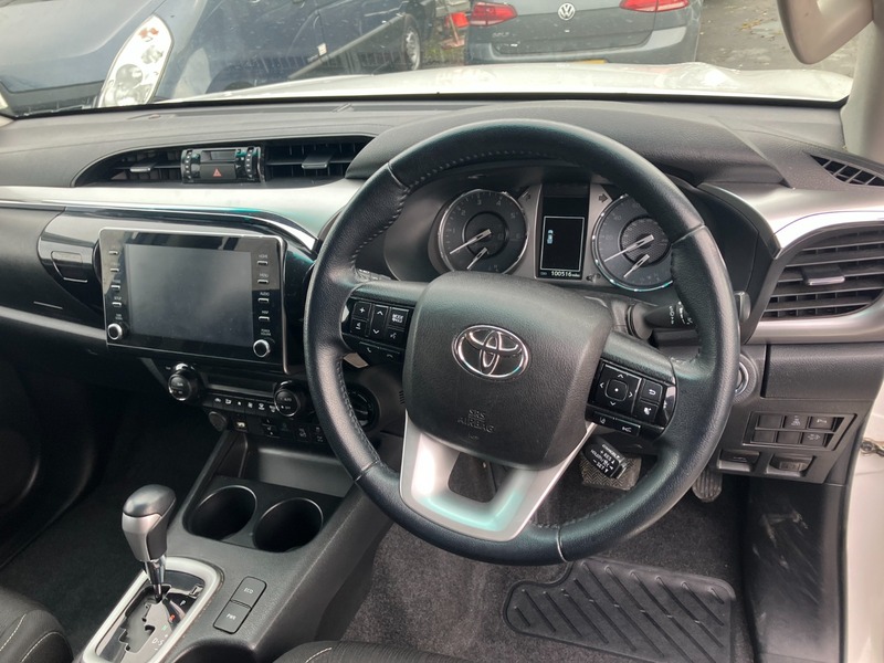 Used Toyota Hilux 2022 for sale - 76439680: Photo 7