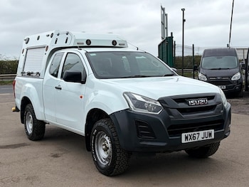 Used Isuzu D-Max 2017 for sale - 77920989: Photo