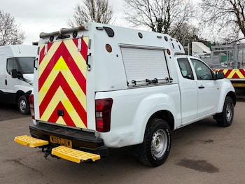 Used Isuzu D-Max 2017 for sale - 77920989: Photo