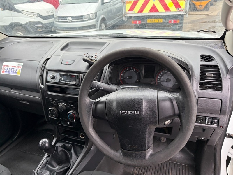 Used Isuzu D-Max 2017 for sale - 77920989: Photo 7