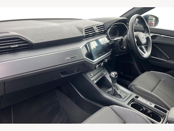 Used Audi Q3 2022 for sale - 76674858: Photo