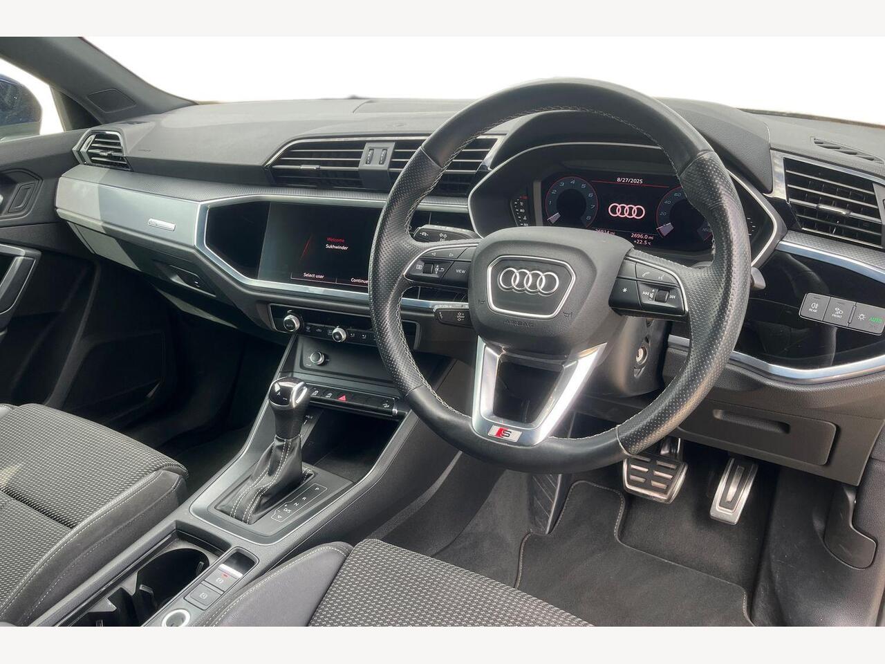 Used Audi Q3 2022 for sale - 76674858: Photo 6