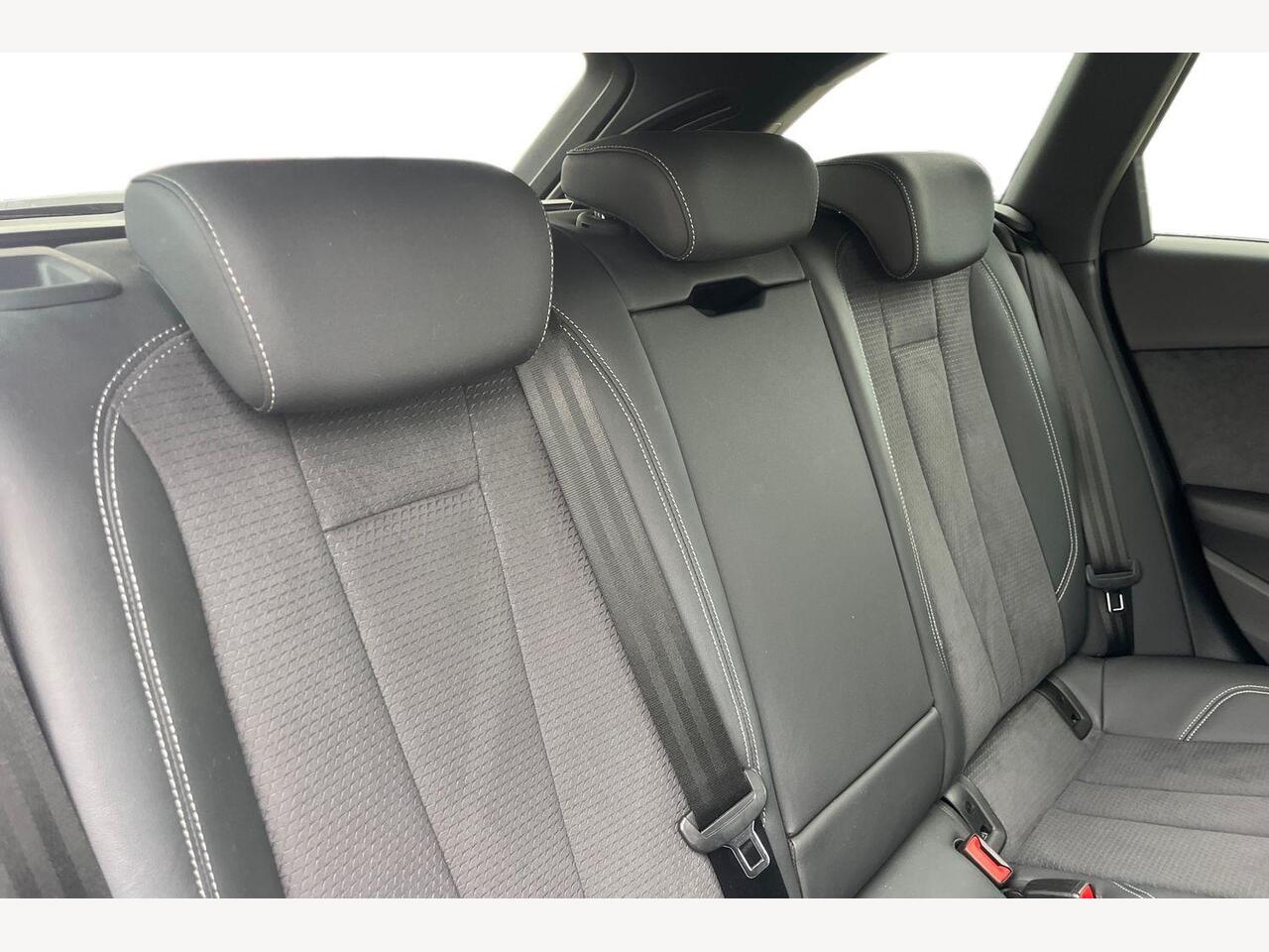 Used Audi A4 2022 for sale - 76674771: Photo 8