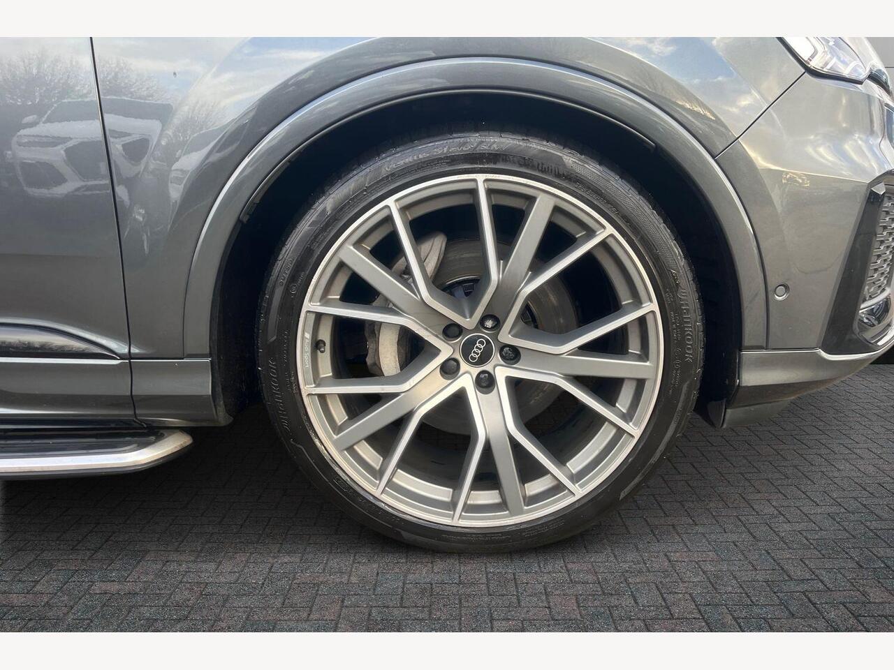 Used Audi Q7 2021 for sale - 76900124: Photo 5