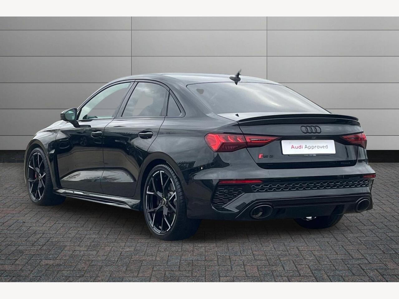 Used Audi RS3 2023 for sale - 76675681: Photo 3