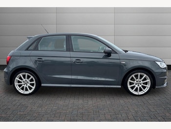 Used Audi A1 2018 for sale - 77627325: Photo