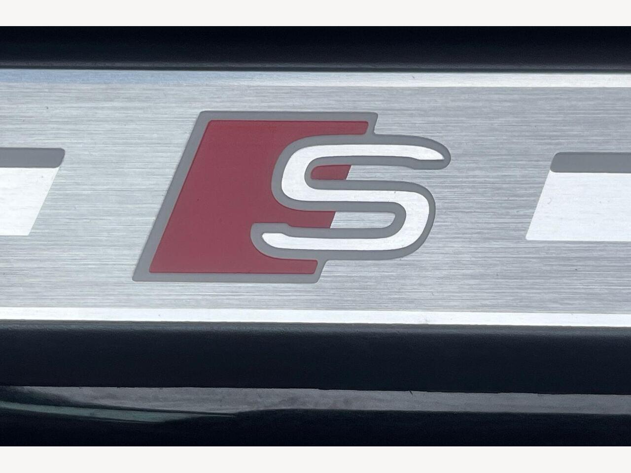 Used Audi Q4 e-tron 2025 for sale - 76680153: Photo 13