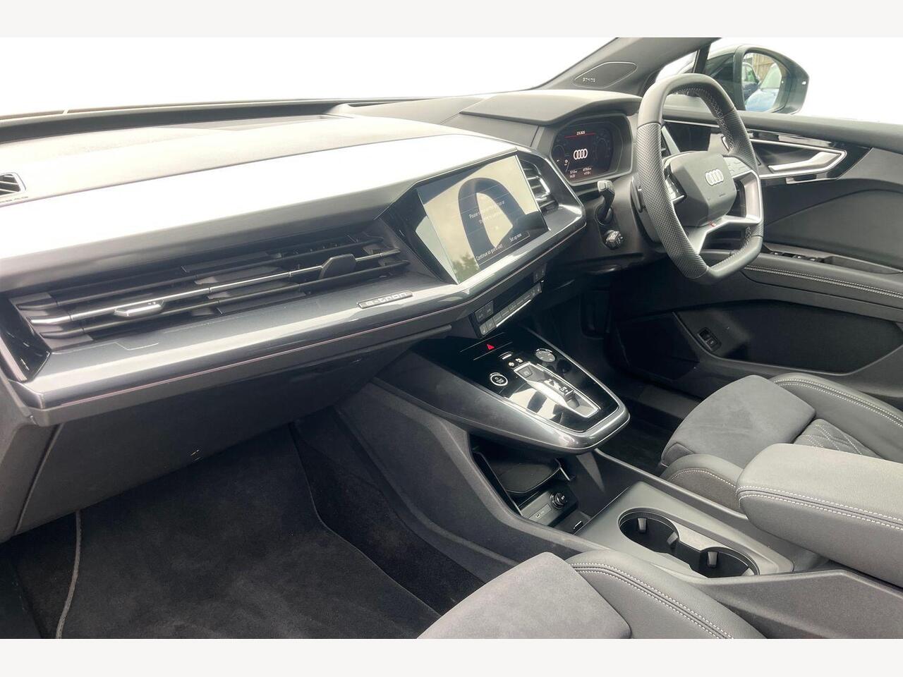 Used Audi Q4 e-tron 2025 for sale - 76680153: Photo 2