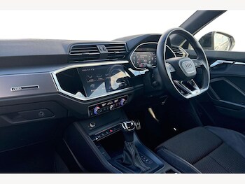 Used Audi Q3 2022 for sale - 78244010: Photo