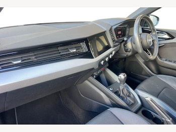 Used Audi A1 2019 for sale - 76231489: Photo